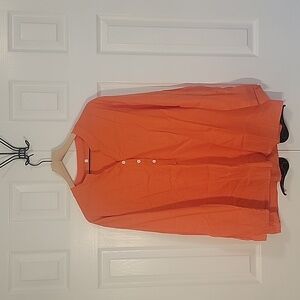 Orange collarless short